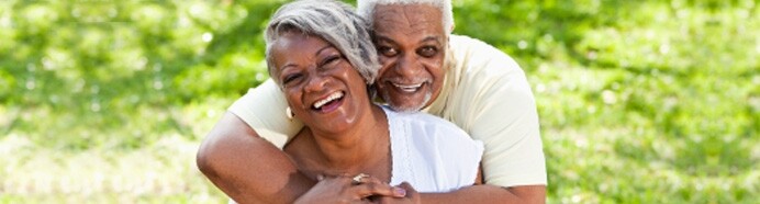 Older couple smiling after subscribing to the Retirement Planning Service in Ontario